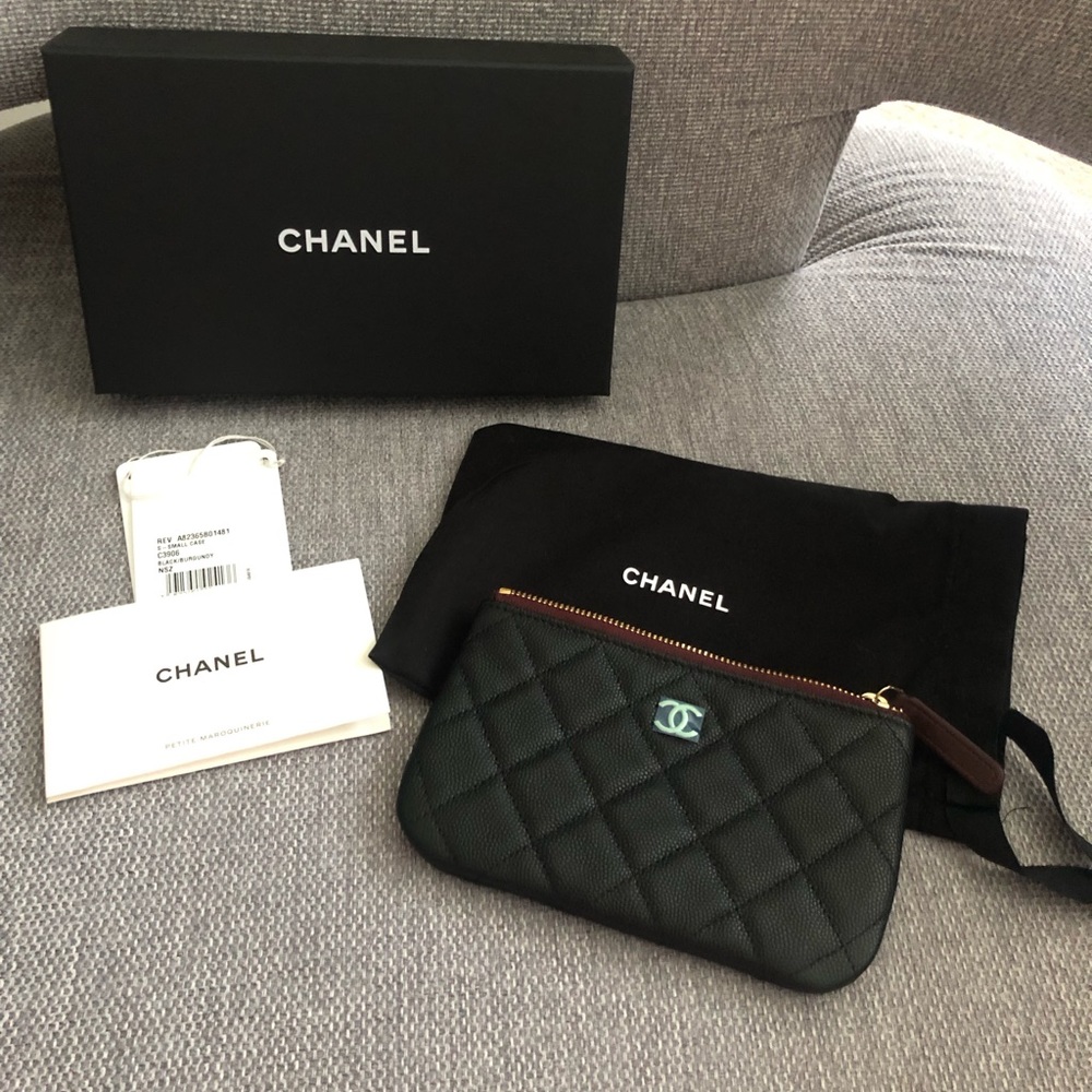 Chanel small o-case new